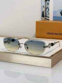 Picture of Louis Vuitton Sunglasses _SKUfw81854674fw
